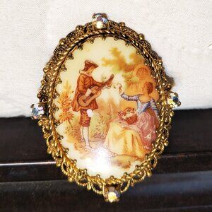 Vintage '50s Mary Chess Fragonard Creme Perfume Oval Compact: Courting Couple